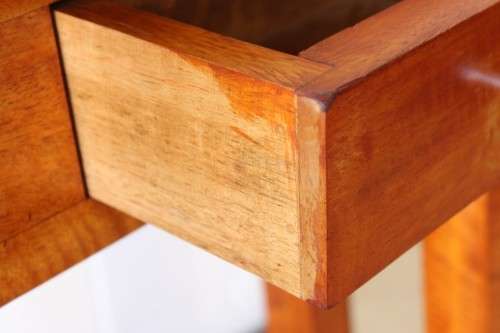 **RS17** Amazing Mahogany single-drawer pedestal w/ modern design - perfect lamp table for a hallway