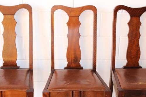 **RS17** Six stunning and beautifully made solid Imbuia ball & claw Boston-back dining chairs