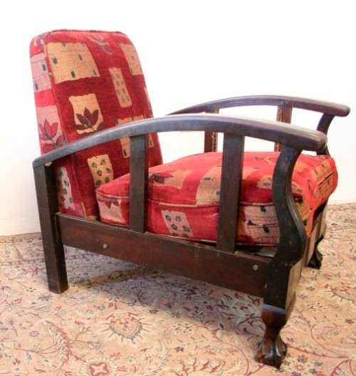 **RS17** A vintage cushioned Imbuia ball & claw arm chair, fantastic in a study, bedroom, lounge.