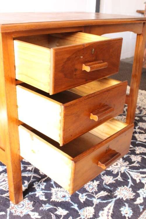A wonderful vintage compact 3-drawer desk - perfect for a students bedroom or study or office