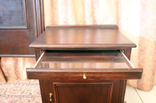 A fabulous Mahogany (168cm) queen size headboard and two pedestals with drawers and cupboards.