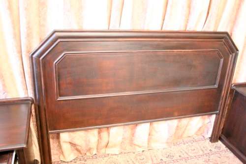A fabulous Mahogany (168cm) queen size headboard and two pedestals with drawers and cupboards.