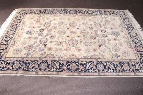 A wonderful large 275cm x 184cm Romanian Balkin Muras (persian) carpet with a Kashan design