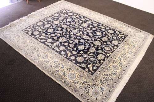 **RS17** An awesome traditional blue and white Iranian Nain Persian carpet - 245cm x 196cm