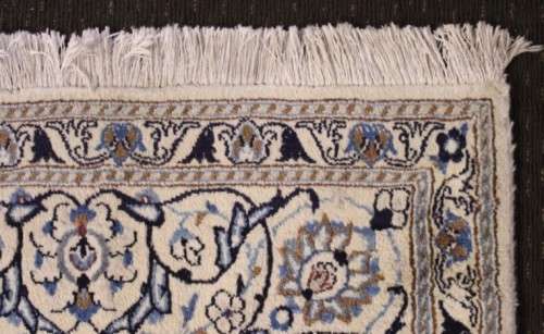 **RS17** An awesome traditional blue and white Iranian Nain Persian carpet - 245cm x 196cm