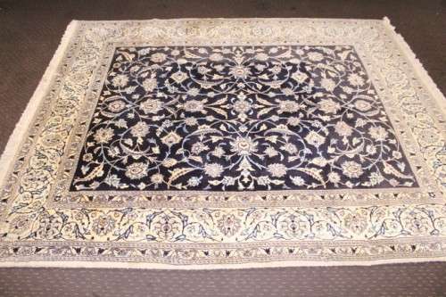 **RS17** An awesome traditional blue and white Iranian Nain Persian carpet - 245cm x 196cm