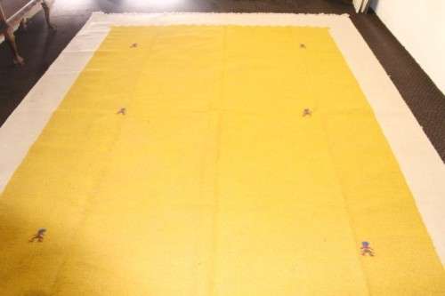 **RS17** An incredible (392cm x 287cm) yellow and cream Indian Dhurrie carpet in beautiful condition
