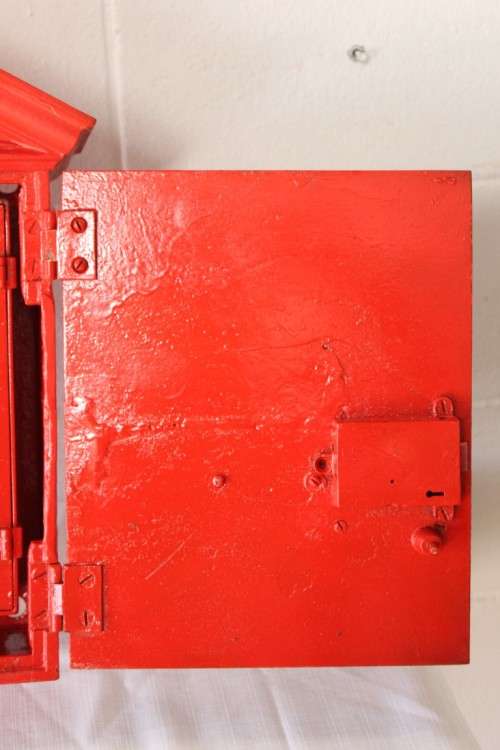 A scarce (early 1900's) Gamewell cast iron fire alarm with original parts . Lifespace Sale