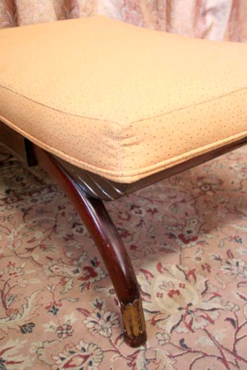 **RS17** A beautiful, well-made vintage French Empire style upholstered foot stool w/ gold gilding!