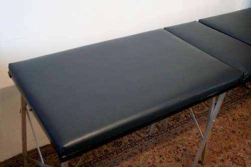 A fantastic fold up portable massage bed, perfect for travelling beauticians.