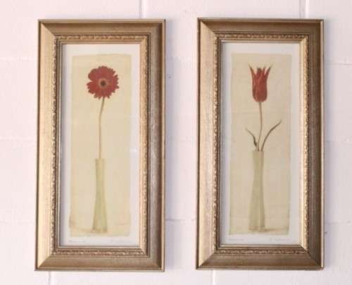 **RS17** A pair of framed (behind glass) single stem flowers in vases incl a tulip & a red daisy