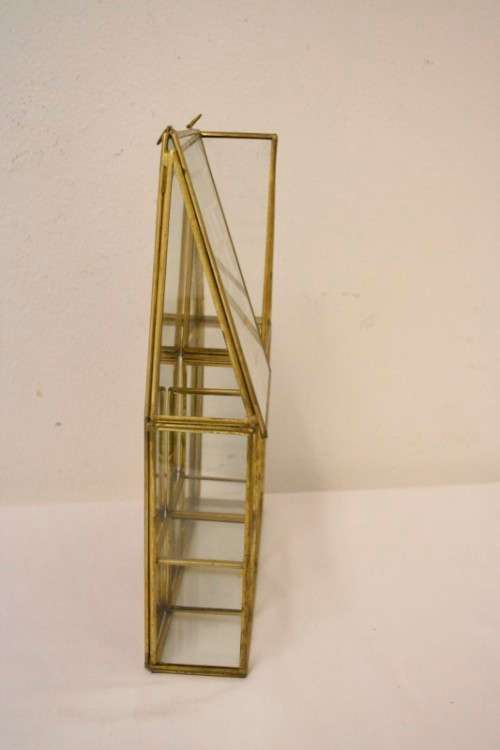 **TS17** A very charming brass and glass (house) printers tray, perfect for miniature ornaments!