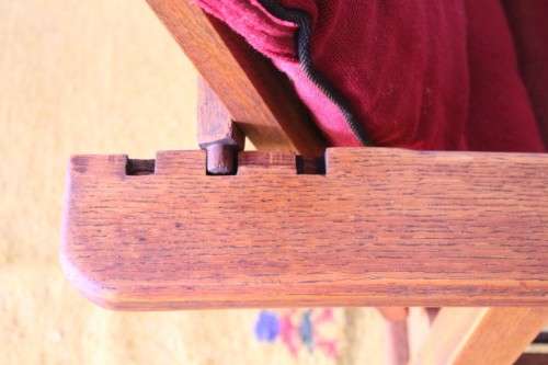 **RS17** Wonderful vintage solid oak Morris chair on castors w/ upholstered cushions in red fabric
