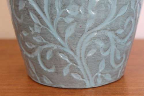 **RS17** A tall blue standing vase - Gorgeous on its own or w/ large flower cuttings or sticks