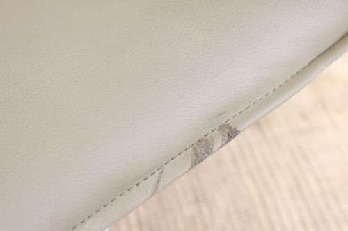 **RS17** 3x awesome modern-styled adjustable ivory colour leather-feel bar chairs w/ chromed bases