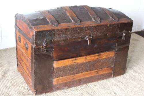 A stunning & rare antique Victorian (c1900) metal-clad wooden camel-back steamer travel trunk