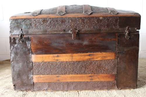A stunning & rare antique Victorian (c1900) metal-clad wooden camel-back steamer travel trunk
