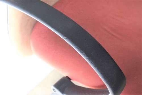 **RS17** Modern styled height-adjustable swivel office chair in burnt orange & mustard colour fabric