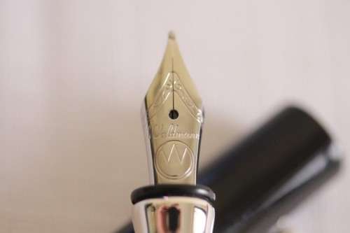 A top quality original BMW fountain pen & ball-point pen set by Waldmann Pens of Germany