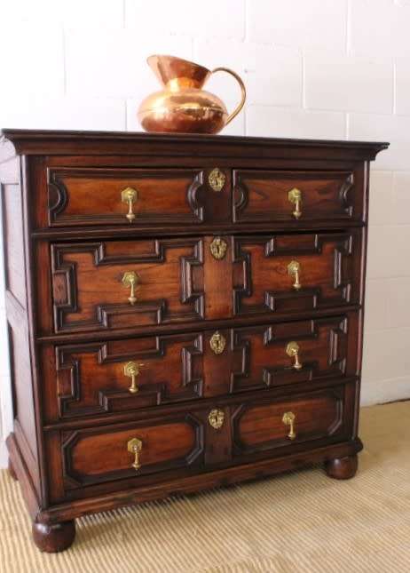 A stunning & beautifully made vintage Oriental Elm wood chest of drawers (2 over3) w/ brass handles