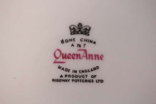 A wonderful vintage Queen Anne fine porcelain tea set including the milk jug and sugar bowl