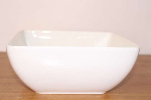 A larger modern styled square serving bowl by Mayfair & Jackson home wares - perfect for salads