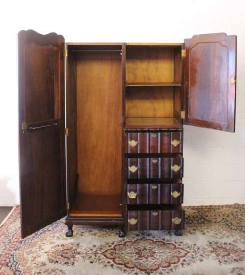A stunning GSH Ruvee solid Imbuia ball & claw wardrobe w/ hanging & packing space & 4x drawers