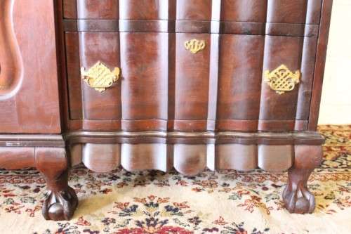 A stunning GSH Ruvee solid Imbuia ball & claw wardrobe w/ hanging & packing space & 4x drawers
