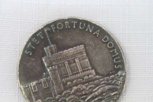 A rare 1935 sterling silver (925) King George V Silver Jubilee Medallion with busts of George & Mary