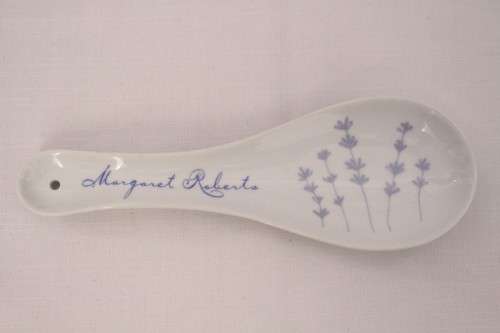 **RS17** A wonderful "Margaret Roberts" porcelain spoon rest in the very pretty Lavender range