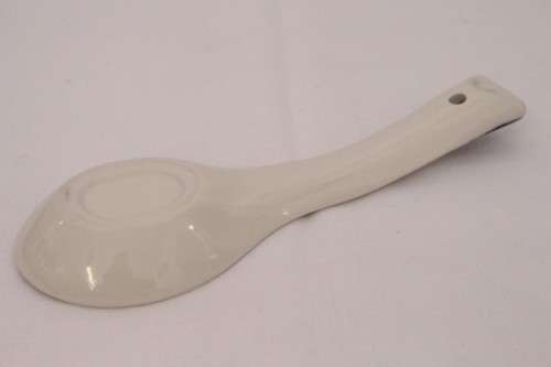 **RS17** Gorgeous "blue & white" porcelain spoon rest w/ hand painted raised duck decal in the bowl