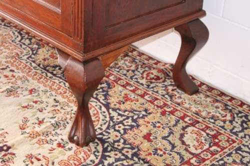 A spectacular antique Victorian honeyed-oak lead-glass door hutch buffet/ side server cabinet