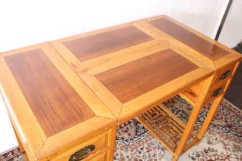 An ultra-rare antique Chinese "Huanghuali four-section desk" with four drawers in Elm and Teak wood