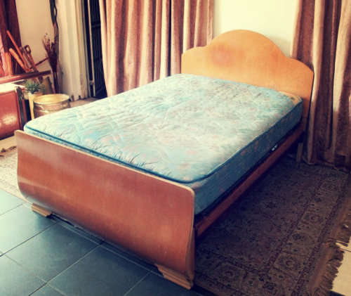 A vintage retro styled double (138cm)  bed incl. spring base, headboard, footboard & mattress