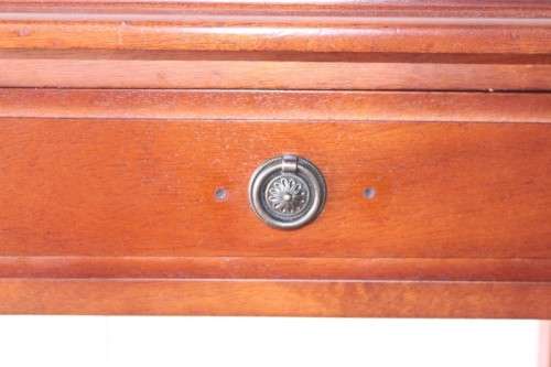 A stunning and well made quality double-drawer mahogany hallway/ console table with ring handles