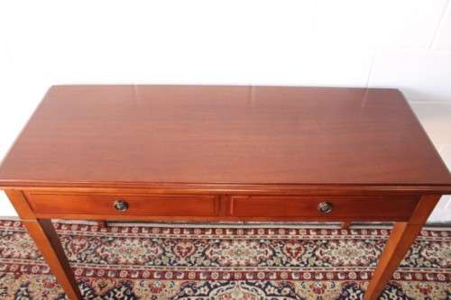 A stunning and well made quality double-drawer mahogany hallway/ console table with ring handles