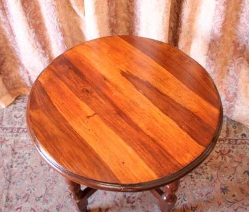 A gorgeous vintage Imbuia display table! Lovely as a plant, side/tea table.