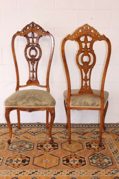 **RS17** 6x stylish Queen Anne dining chairs w/ beautiful carved backrests and brocade fabric seats