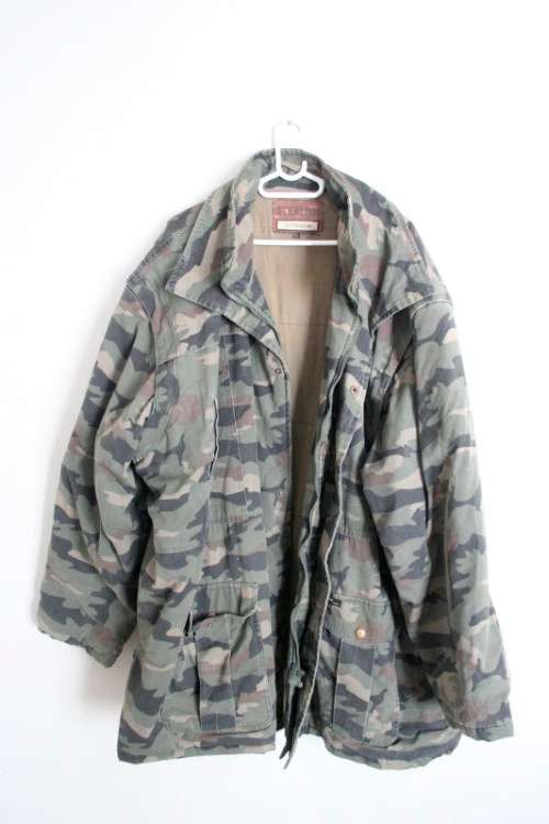 Jackets Coats A good quality gent s 5XL size Sterling outdoor camo jacket in great condition. was sold for 699.00 on 7 Feb at 14 07 by Lifespace in Gauteng ID 396073241