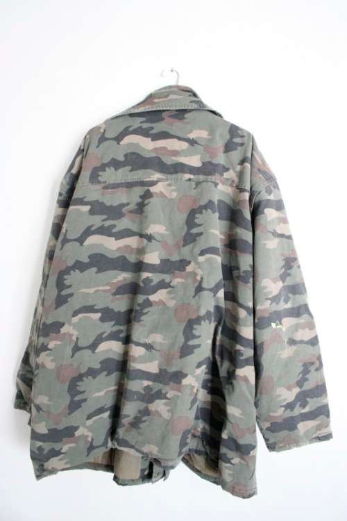 A good quality gent's 5XL size "Sterling outdoor" camo jacket  in great condition.
