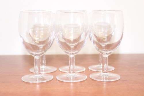 **RS17* An awesome set of six wine glasses in excellent condition - we have eight sets available