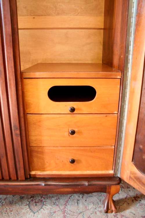 A stunning vintage solid Imbuia 2 door ball & claw wardrobe w/ hanging space and 3x drawers