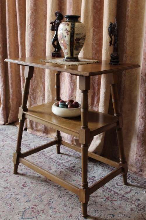 A vintage Oak two tier display table! Lovely as a display, plant or side table-Lifespace Sale
