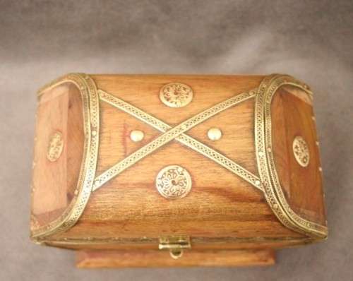 A gorgeous, unusual vintage Indian wood and brass jewellery box. Lifespace Sale