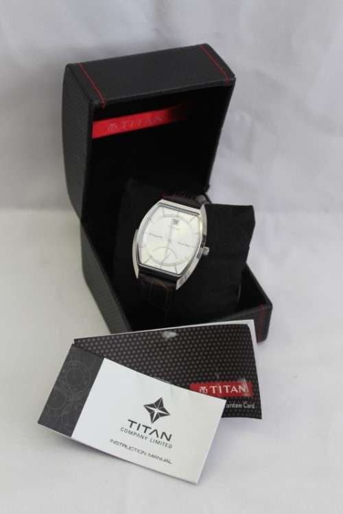 Men s Watches A stylish original TITAN Classique Retrograde dual time gents wrist watch in its original box was listed for 1 999.00 on 19 Nov at 08 46 by Lifespace in Gauteng ID 378262349