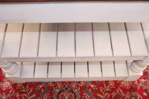 A stunning larger kitchen centre island with two large pot drawers, double-door cupboard & shelves