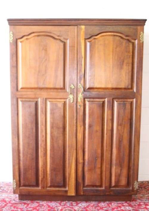 An awesome vintage solid Imbuia 2-door wardrobe with ample hanging space and packing space