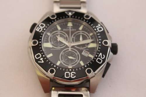 An awesome gents Rotary AquaSpeed watch with Dive-meter & date window & sapphire Crystal glass