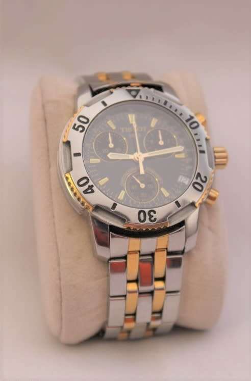 A superb Tissot PRS200 stainless steel and gold plated gents sports watch w/h Sapphire crystal glass