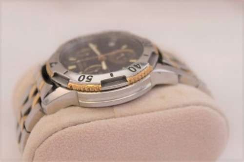 A superb Tissot PRS200 stainless steel and gold plated gents sports watch w/h Sapphire crystal glass